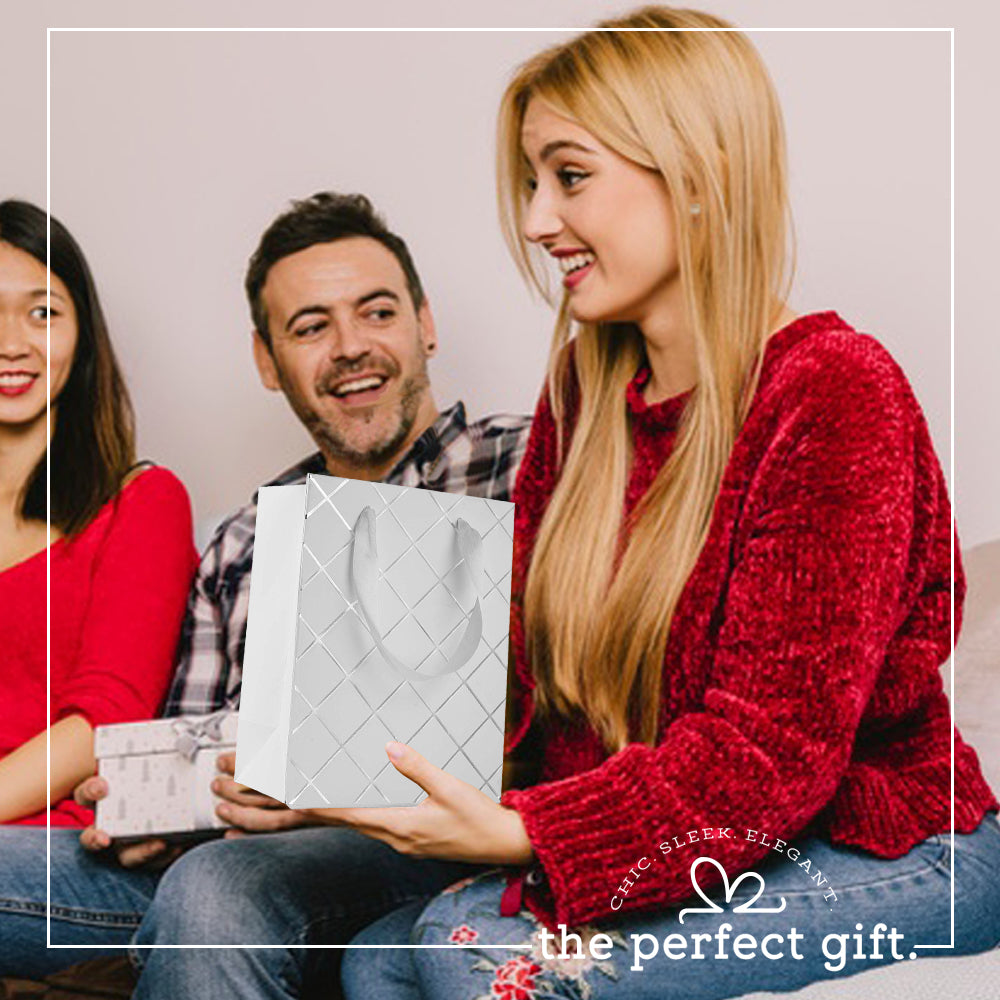 Diamond Gift Bags White 9"X 7"X 4" Set 12 Pack